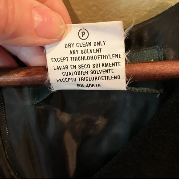 Harve Benard Embroidered Black Wool Shift Dress sz 10 Academia Preppy Vintage - Picture 8 of 13